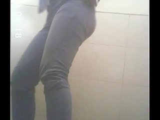 Ngintip intip tudung pipis偷窥kencing skodeng更twitter.com/spykidsz1