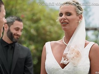 BRIRZZZILLA: A FUCKFEST NA WEDLIDA Fidelity 1 - Phoenix Marie, Debit D'Angelo / Brazzers / Runnel Sprightly Alien