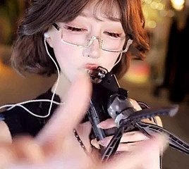 Zhang Abed aily ASMR selepas belajar sendiri petang (tiada sorotan)