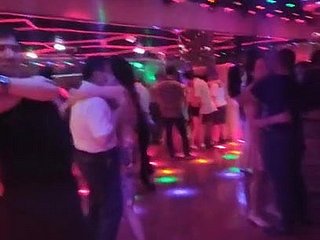 Il mio club... stasera c'è festa
