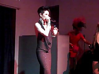 Nu Striptease