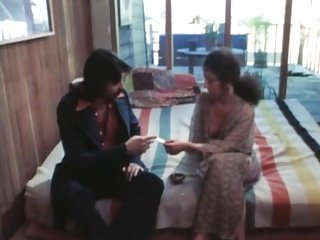 แต่งงานผู้หญิง (1977)