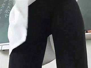 Un professeur sexy avec Panty Stokings